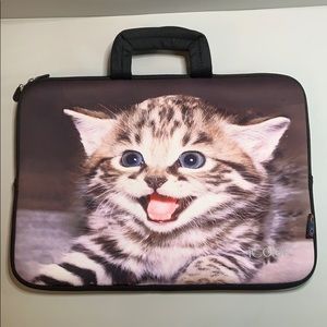 iColor laptop handle bag. Cute kitten photo
